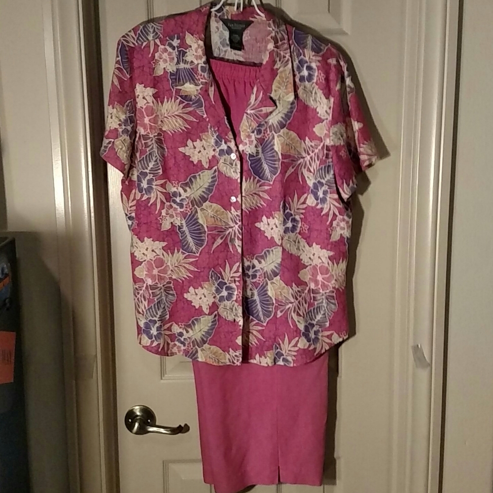 Women's Van Heusen Pink 2 piece S/S set Large